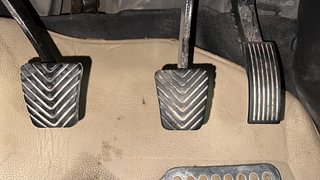 Used 2014 Hyundai Elite i20 [2014-2018] Asta 1.2 Petrol Manual interior PEDALS VIEW