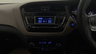 Used 2014 Hyundai Elite i20 [2014-2018] Asta 1.2 Petrol Manual top_features Integrated (in-dash) music system