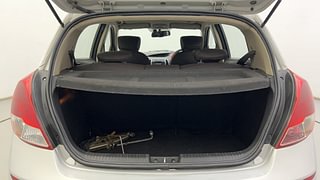 Used 2014 Hyundai i20 [2012-2014] Sportz 1.4 CRDI Diesel Manual interior DICKY INSIDE VIEW