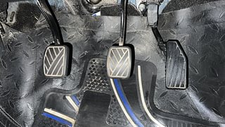 Used 2021 Toyota Glanza [2019-2022] G Hybrid Petrol Manual interior PEDALS VIEW