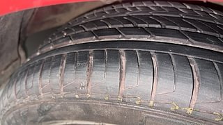 Used 2014 Hyundai Elite i20 [2014-2018] Asta 1.2 Petrol Manual tyres RIGHT FRONT TYRE TREAD VIEW