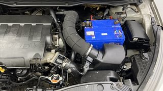 Used 2014 Hyundai i20 [2012-2014] Sportz 1.4 CRDI Diesel Manual engine ENGINE LEFT SIDE VIEW