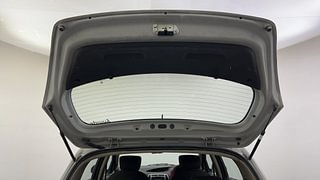 Used 2014 Hyundai i20 [2012-2014] Sportz 1.4 CRDI Diesel Manual interior DICKY DOOR OPEN VIEW