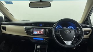 Used 2015 Toyota Corolla Altis [2014-2017] G Petrol Petrol Manual interior DASHBOARD VIEW