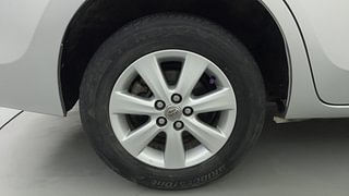 Used 2015 Toyota Corolla Altis [2014-2017] G Petrol Petrol Manual tyres RIGHT REAR TYRE RIM VIEW
