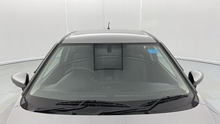 Used 2021 Toyota Glanza [2019-2022] G Hybrid Petrol Manual exterior FRONT WINDSHIELD VIEW