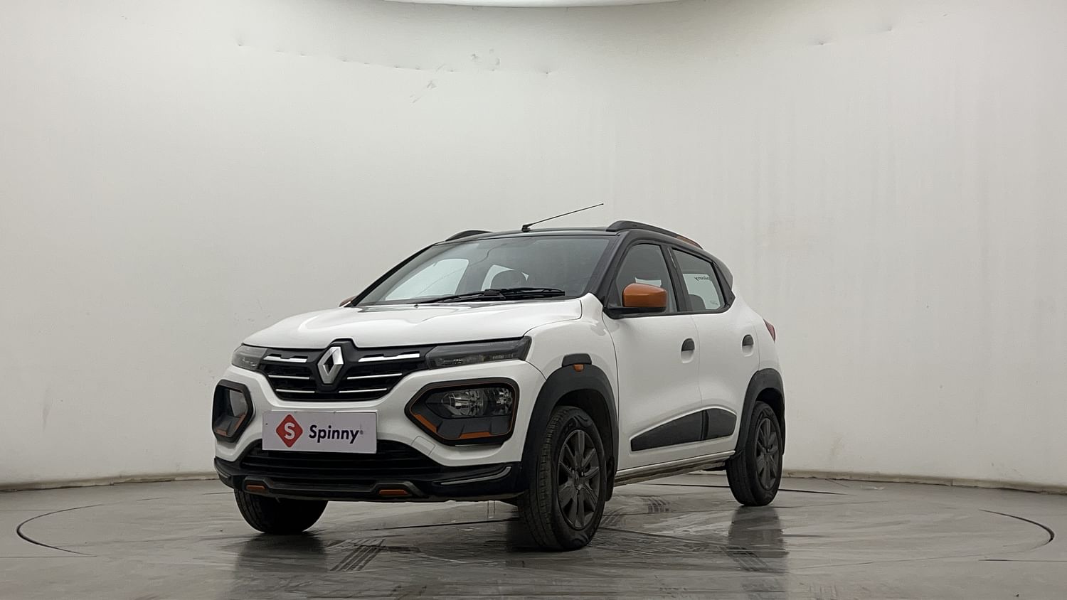LEFT FRONT CORNER VIEW