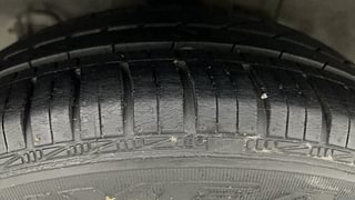 Used 2016 Hyundai Xcent [2014-2017] SX Petrol Petrol Manual tyres RIGHT REAR TYRE TREAD VIEW