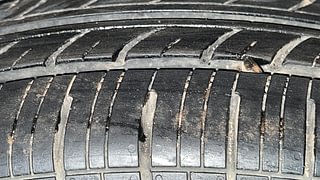 Used 2013 Maruti Suzuki Swift [2011-2017] ZXi Petrol Manual tyres LEFT REAR TYRE TREAD VIEW