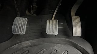 Used 2016 Hyundai Xcent [2014-2017] SX Petrol Petrol Manual interior PEDALS VIEW