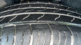Used 2022 Renault Kiger RXT MT Petrol Manual tyres RIGHT FRONT TYRE TREAD VIEW