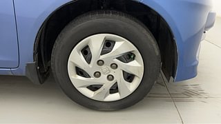 Used 2014 Honda Amaze 1.5L SX Diesel Manual tyres RIGHT FRONT TYRE RIM VIEW