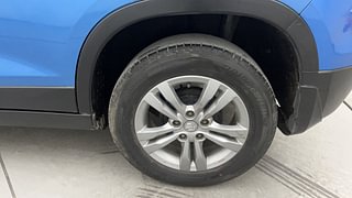 Used 2016 maruti-suzuki Vitara Brezza ZDI PLUS Dual Tone Diesel Manual tyres LEFT REAR TYRE RIM VIEW