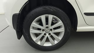 Used 2013 Volkswagen Polo [2010-2014] Highline1.2L (P) Petrol Manual tyres RIGHT REAR TYRE RIM VIEW