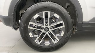 Used 2023 Hyundai Venue SX (O) 1.0 Turbo iMT Petrol Manual tyres RIGHT REAR TYRE RIM VIEW