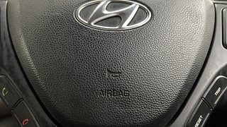Used 2016 Hyundai Xcent [2014-2017] SX Petrol Petrol Manual top_features Airbags