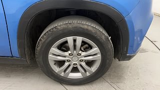 Used 2016 maruti-suzuki Vitara Brezza ZDI PLUS Dual Tone Diesel Manual tyres RIGHT FRONT TYRE RIM VIEW