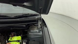 Used 2018 Maruti Suzuki Ciaz S Petrol Petrol Manual engine ENGINE LEFT SIDE HINGE & APRON VIEW