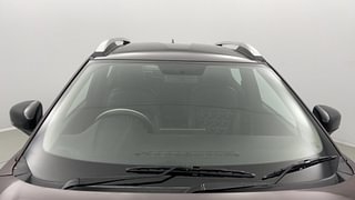 Used 2022 Renault Kiger RXT MT Petrol Manual exterior FRONT WINDSHIELD VIEW