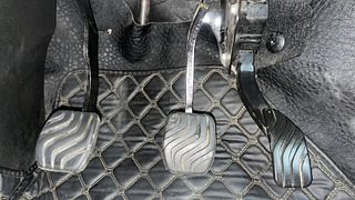 Used 2022 Renault Kiger RXT MT Petrol Manual interior PEDALS VIEW