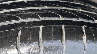 Used 2020 Hyundai New Santro 1.1 Asta MT Petrol Manual tyres RIGHT REAR TYRE TREAD VIEW