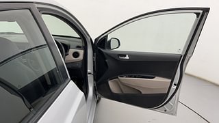 Used 2016 Hyundai Xcent [2014-2017] SX Petrol Petrol Manual interior RIGHT FRONT DOOR OPEN VIEW