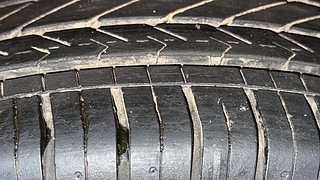 Used 2020 Maruti Suzuki Celerio VXI AMT Petrol Automatic tyres RIGHT FRONT TYRE TREAD VIEW