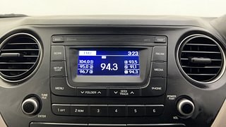 Used 2016 Hyundai Xcent [2014-2017] SX Petrol Petrol Manual top_features Integrated (in-dash) music system