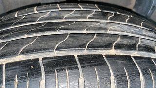 Used 2022 Renault Kiger RXT MT Petrol Manual tyres RIGHT REAR TYRE TREAD VIEW