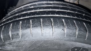 Used 2018 Maruti Suzuki Ciaz S Petrol Petrol Manual tyres LEFT FRONT TYRE TREAD VIEW