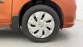 Used 2020 Maruti Suzuki Celerio VXI AMT Petrol Automatic tyres RIGHT FRONT TYRE RIM VIEW