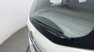 Used 2015 Nissan Terrano [2013-2017] XL Petrol Petrol Manual top_features Rear wiper