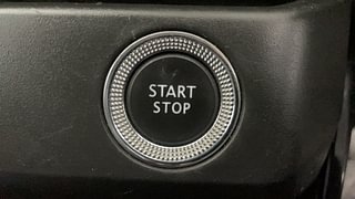 Used 2022 Renault Kiger RXT MT Petrol Manual top_features Keyless start