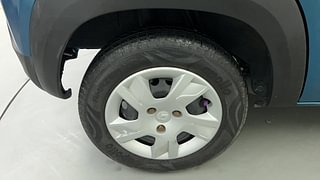 Used 2021 renault Kwid 1.0 RXT Opt Petrol Manual tyres RIGHT REAR TYRE RIM VIEW