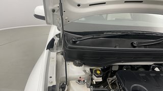 Used 2023 Hyundai Venue SX (O) 1.0 Turbo iMT Petrol Manual engine ENGINE RIGHT SIDE HINGE & APRON VIEW