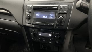 Used 2015 Maruti Suzuki Swift [2011-2017] ZXi Petrol Manual top_features Integrated (in-dash) music system