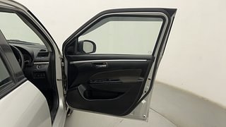 Used 2015 Maruti Suzuki Swift [2011-2017] ZXi Petrol Manual interior RIGHT FRONT DOOR OPEN VIEW