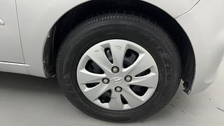 Used 2013 Hyundai i10 [2010-2016] Sportz 1.2 Petrol Petrol Manual tyres RIGHT FRONT TYRE RIM VIEW