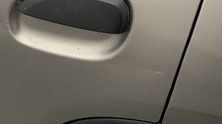 Used 2017 Renault Kwid [2017-2019] RXT 1.0 SCE Special Petrol Manual dents MINOR DENT