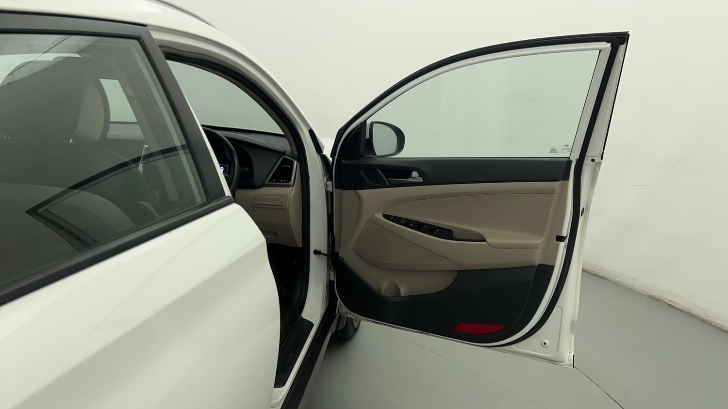 New Hyundai Tucson interior RIGHT FRONT DOOR OPEN VIEW