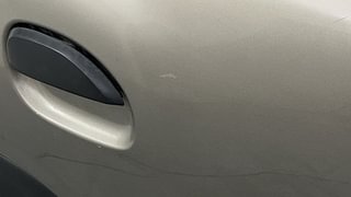 Used 2017 Renault Kwid [2017-2019] RXT 1.0 SCE Special Petrol Manual dents MINOR DENT