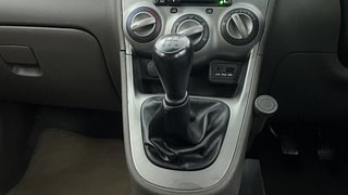 Used 2013 Hyundai i10 [2010-2016] Sportz 1.2 Petrol Petrol Manual interior GEAR  KNOB VIEW