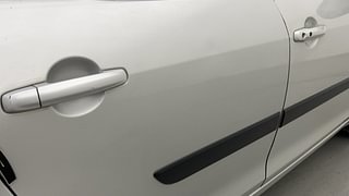 Used 2015 Maruti Suzuki Swift [2011-2017] ZXi Petrol Manual dents MINOR DENT
