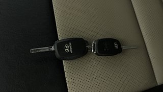 Used 2017 Hyundai Tucson [2016-2020] 2WD MT Petrol Petrol Manual extra CAR KEY VIEW