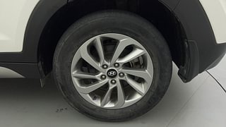Used 2017 Hyundai Tucson [2016-2020] 2WD MT Petrol Petrol Manual tyres LEFT REAR TYRE RIM VIEW