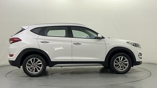 Used 2017 Hyundai Tucson [2016-2020] 2WD MT Petrol Petrol Manual exterior RIGHT SIDE VIEW