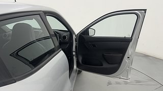 Used 2019 Renault Kwid [2015-2019] RXL Petrol Manual interior RIGHT FRONT DOOR OPEN VIEW