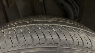 Used 2021 Renault Kiger RXZ MT Dual Tone Petrol Manual tyres RIGHT REAR TYRE TREAD VIEW