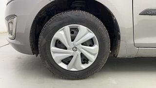 Used 2017 Maruti Suzuki Swift [2011-2017] VXi Petrol Manual tyres LEFT FRONT TYRE RIM VIEW