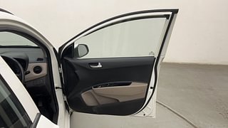 Used 2018 Hyundai Grand i10 [2017-2020] Sportz AT 1.2 Kappa VTVT Petrol Automatic interior RIGHT FRONT DOOR OPEN VIEW